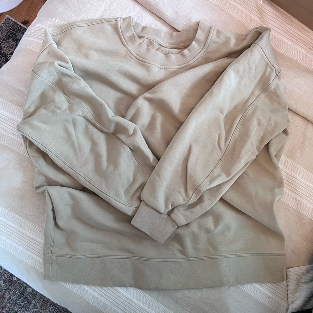 Lululemon Perfectly Oversized Crew